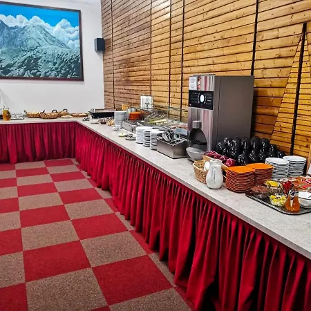 Hotell Sasanka 2*